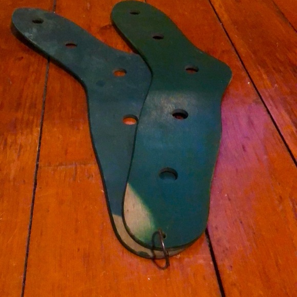 Vintage Green Stocking Stretchers - Picture 5 of 7